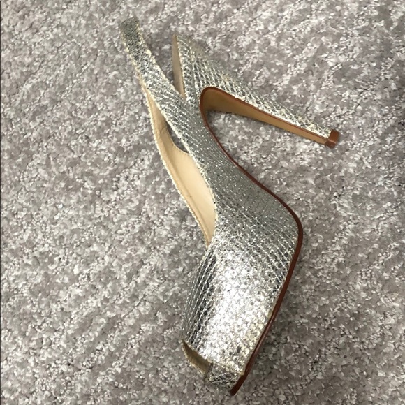 Sandals - Picture 2 of 4